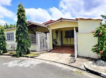Casa · 170m² · 5 Recámaras · 1 Estacionamientos · ID 26335 Se Vende en Residencial Doña Vita de Arraiján