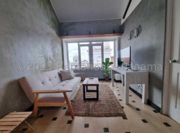 Apartamento de 1 habitación, Panamá · Venta de Apartamento en Casco Antiguo