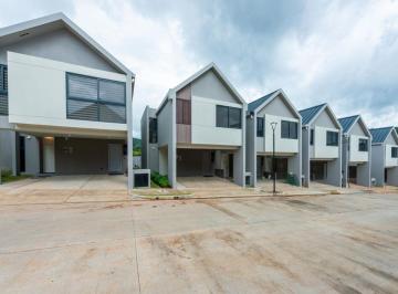 Casa de 3 habitaciones, Panamá · Se Venden Casas en Greencity
