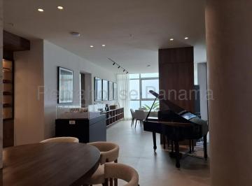 Apartamento de 3 habitaciones, Panamá · Apartamento en Venta en Bellavista. 26 - 8178.