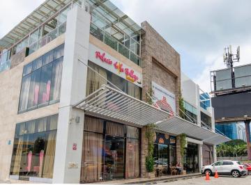 Local comercial · 306m² · 1 Estacionamientos · Excelente Local de 306 m² en Via Brasil