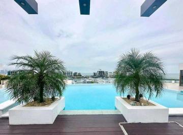Apartamento · 322m² · 3 Recámaras · 3 Estacionamientos · Alquiler Apartamento Lujoso Ocean Reef Frente Al Mar Nrr