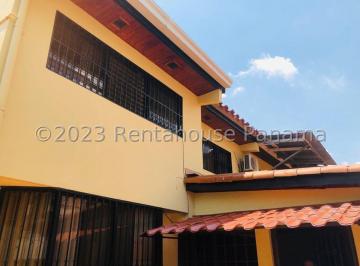 Casa de 3 habitaciones, Panamá · Venta Casa La Alameda