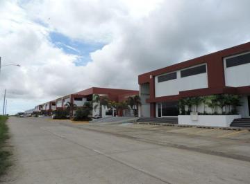 Bodega-Galpón-Depósito en Venta Pacora · En Venta Funcionales Bodegas de 1000 m² Ubicada en La Zona Franca y Comercial de Las America.
