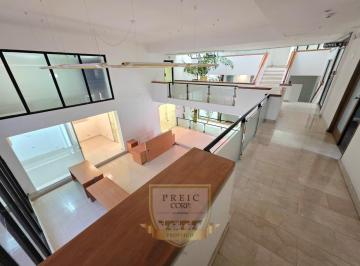 Edificio · 1903m² · 29 Estacionamientos · Edificio Comercial en Alquiler en Obarrio 1973 m² - Zon. Mixta