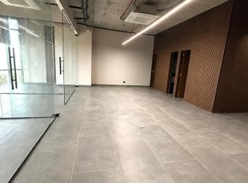 Oficina comercial · 95m² · 4 Recámaras · 2 Estacionamientos · Ganga! Alquilo Oficina en Costa del Este