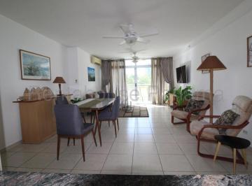 Apartamento de 3 habitaciones, Panamá · Venta de Apartamento en Costa del Este