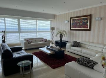 Apartamento · 335m² · 3 Recámaras · 2 Estacionamientos · Alquiler Apartamento Costa del Este 335 m² Frente Al Mar Mc