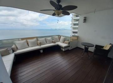 Apartamento de 3 habitaciones, Panamá · Pacific Shore. 215 m 3r 3.5b Lb Ac Remodelado $1900