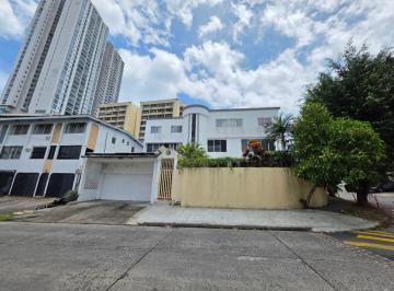 Apartamento de 1 habitación, Panamá · Alquiler de Apartamento Anexo Quinta en Betania (Gs)