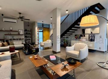 Casa de 4 habitaciones, San Miguelito · Casa en Altos de Panama PH Barrioalto en Venta