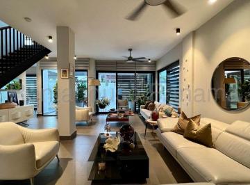 Casa de 4 habitaciones, Panamá · Glr68323 Venta de Casa en Altos de Panama