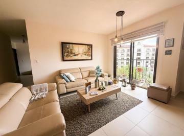 Apartamento de 3 habitaciones, Panamá · Amplio Apartamento de 3 Recámaras en Venta en Embassy Village Clayton