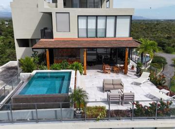 Apartamento de 4 habitaciones, San Carlos · Tranquilidad Junto Al Mar: Penthouse Frente Al Mar en Punta Caelo, Panamá