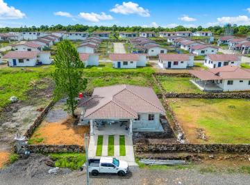 Casa de 3 habitaciones, Boquete · Nueva Casa de 3 Dorm. en Construcción en Venta en Alto Boquete