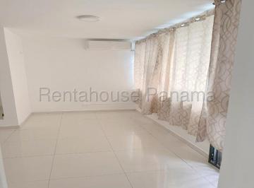 Casa de 4 habitaciones, Panamá · Casa en Venta, en Villa Las Fuentes - Inversion