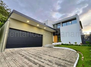 Casa de 4 habitaciones, Panamá · Casa en Venta en PH Barrio Alto Altos de Panamá Aecc#26 - 8323