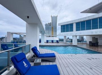 Apartamento de 1 habitación, Panamá · Se Vende Hermoso Apartamento Sobre La Av Balboa. PH Grandbay