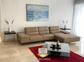 Apartamento · 260m² · 4 Recámaras · 2 Estacionamientos · Apartamento en Alquiler Av Balboa PH Yoo Amoblado Cc