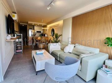 Apartamento de 2 habitaciones, Panamá · Venta de Apartamento en San Carlos 26lbr2610