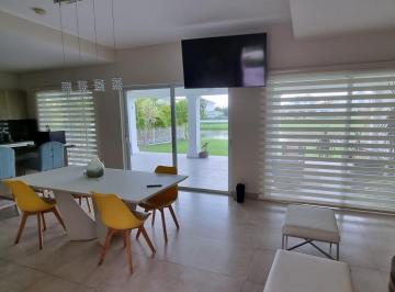 Casa · 400m² · 5 Recámaras · 4 Estacionamientos · Venta de Casa en Bijao, Bijao Beach & Residences