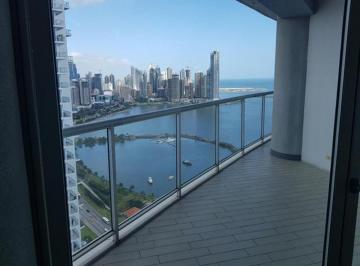 Apartamento de 2 habitaciones, Panamá · Venta de Apartamento en PH Yacht Club Av Balboa | 147 m² | 2 Rec | Vista Frontal Al Mar