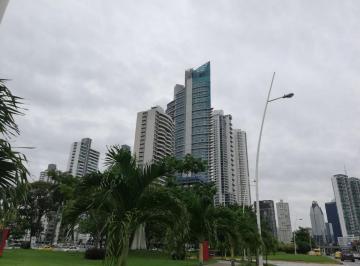 Apartamento de 2 habitaciones, Panamá · Se Vende Apartamento en Av Balboa Pru26 - 4945