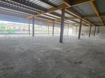 Local comercial , Panamá · Amplio Local Comercial en Alquiler en Condado del Rey