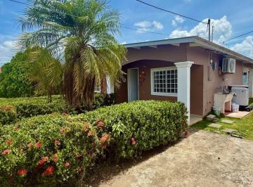 Casa de 3 habitaciones, Antón · Villa en El Mirador de Anton