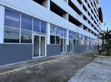 Local comercial , Panamá · (03) - Alquilo Excelentes Locales Comerciales con Alto Trafico en Av Valboa