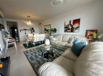 Apartamento de 3 habitaciones, Panamá · Venta Apartamento Versalles