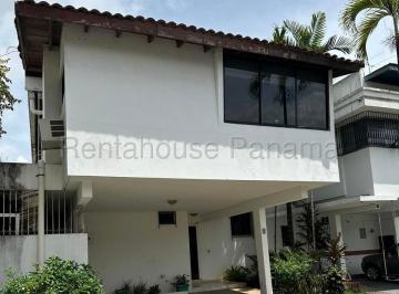 Casa de 3 habitaciones, Panamá · Venta Casa Altos del Golf