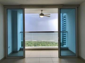 Apartamento · 205m² · 3 Recámaras · 2 Estacionamientos · Venta Apartamento en Costa del Este, Edificio Country Club