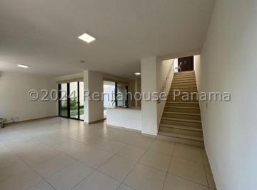 Casa de 3 habitaciones, Arraiján · Amplia Casa en Venta en Panamá Pacifico