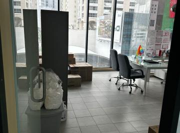 Apartamento · 108m² · 2 Recámaras · 1 Estacionamientos · Alquiler de Local en Obarrio PH Omega