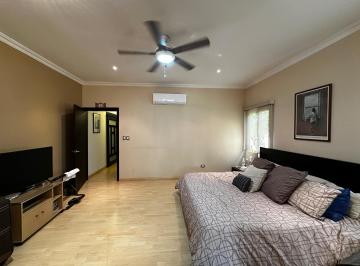 Casa · 400m² · 3 Recámaras · 4 Estacionamientos · Venta de Casa en Costa Sur, Sunset Coast