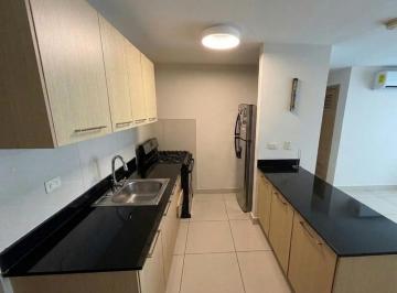 Apartamento · 70m² · 2 Recámaras · 1 Estacionamientos · Alquiler de Apartamento en PH Torre de Castilla, San Francisco, Panama.