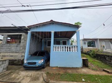 Casa de 2 habitaciones, La Chorrera · Venta de Casa Puerto Caimito La Chorrera Marazul (Gs)