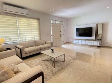 Casa de 4 habitaciones, Arraiján · Alquiler de Casa en Panamá Pacífico