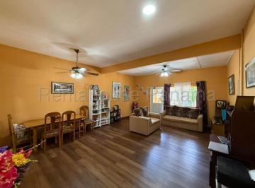 Casa de 5 habitaciones, Panamá · Venta Casa Diablo