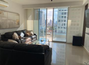 Apartamento de 3 habitaciones, Panamá · (3) - Alquilo Departamento Amoblado PH The Palm