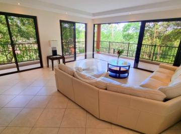 Apartamento de 3 habitaciones, Panamá · Alquiler Apartamento Embassy Club Garden Amoblado con Patio. Clayton