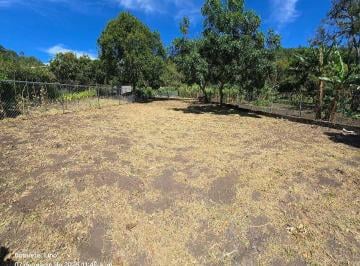 Terreno / Lote · 327m² · Vendo Lote en Los Naranjos Bqt