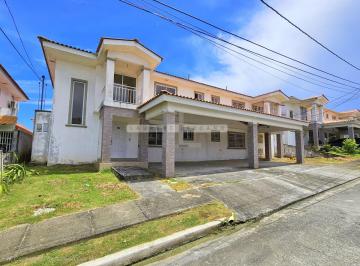 Casa de 3 habitaciones, La Chorrera · Venta de Casa con Patio en Versalles Oeste. La Chorrera. Se Reciben Ofertas