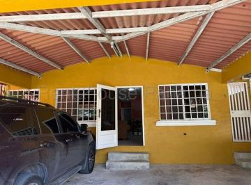 Casa de 4 habitaciones, San Miguelito · Venta de Casa en Brisas del Golf