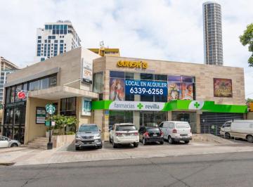 Local comercial , Panamá · (3) - Alquilo Local Comercial en Obarrio Plaza Penta