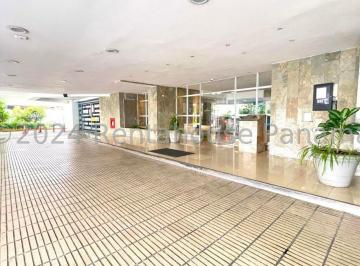 Apartamento de 4 habitaciones, Panamá · Venta de Apartamento en San Francisco Hq