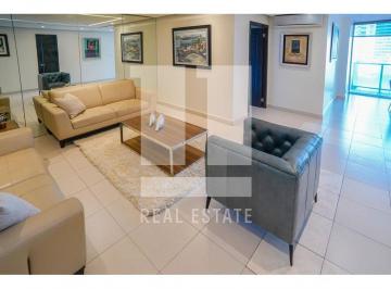 Apartamento · 232m² · 3 Recámaras · 2 Estacionamientos · Se Vende Apartamento en PH Tao Tower