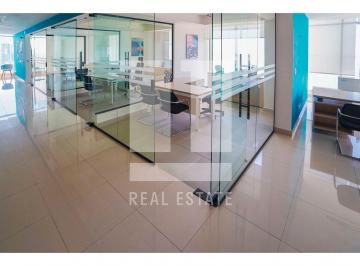 Oficina comercial · 455m² · 8 Estacionamientos · Oficina en Edificio Bicsa