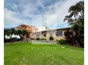 Casa · 2446m² · 4 Recámaras · Casa Frente Al Mar en Playa Corona